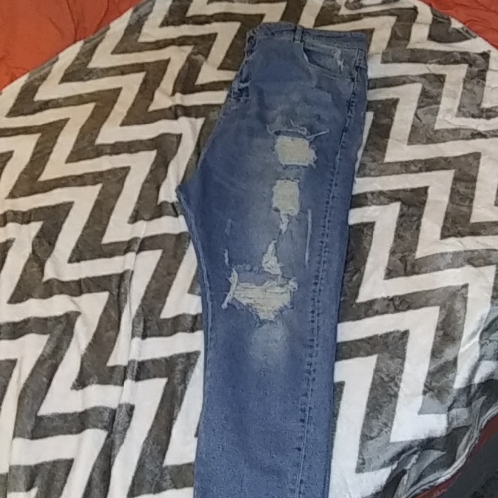 Jeans - Picture 4 of 4